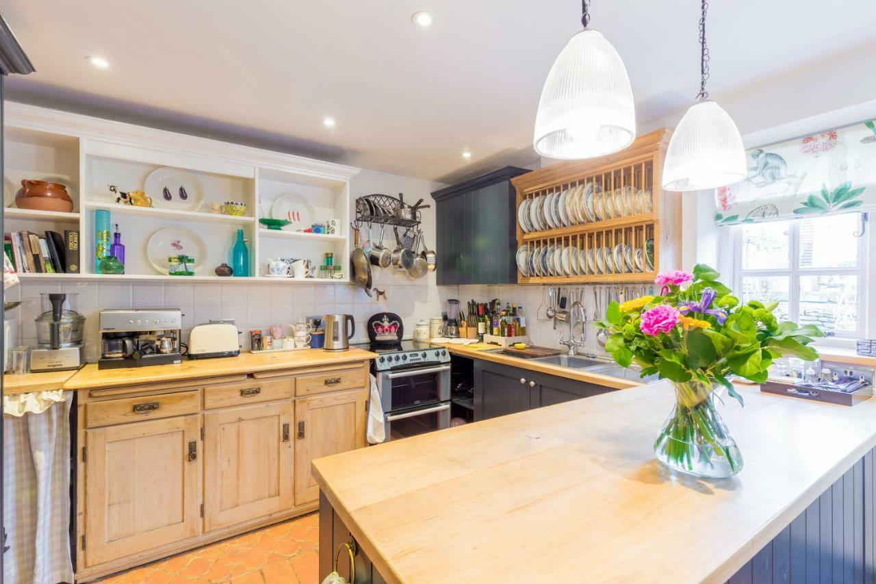 No. 14, Park Street Villa Stow-on-the-Wold ภายนอก รูปภาพ